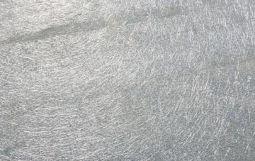 Runnington laminate fibreglass or shingles?